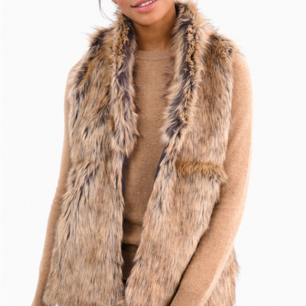 Tuckernuck Biltmore Faux Fur Vest - Picture 2 of 4